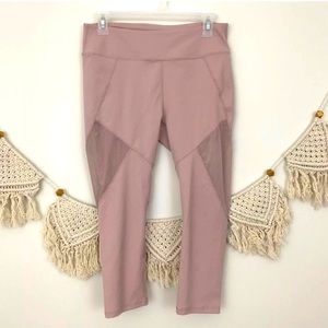 Fabletics Powerhold Mauve Crop Leggings Size Small